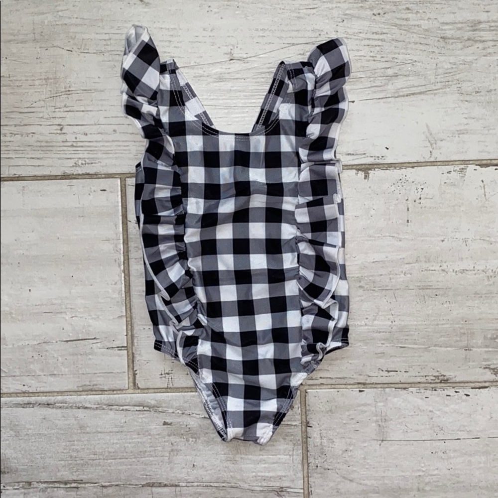 Girls swimsuit